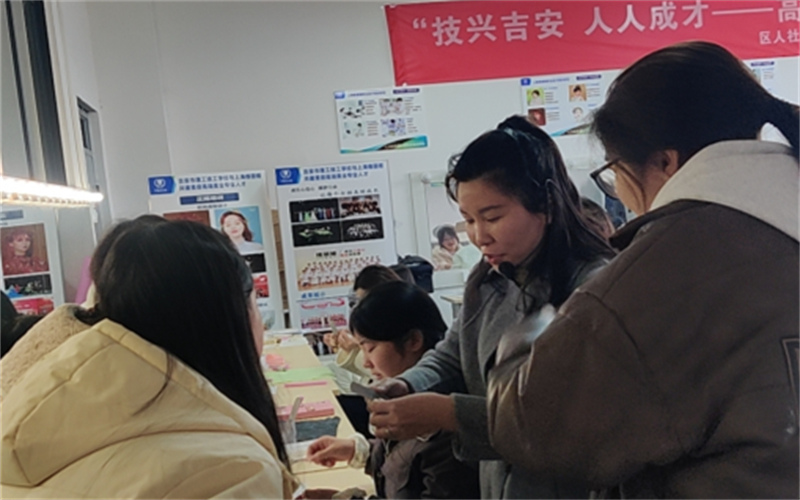 我校開展日常督學活動，全面提升教學質量