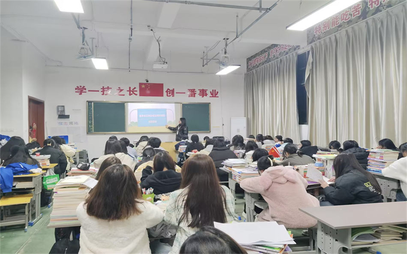 “春季常見(jiàn)傳染病預(yù)防措施”主題班會(huì)活動(dòng)